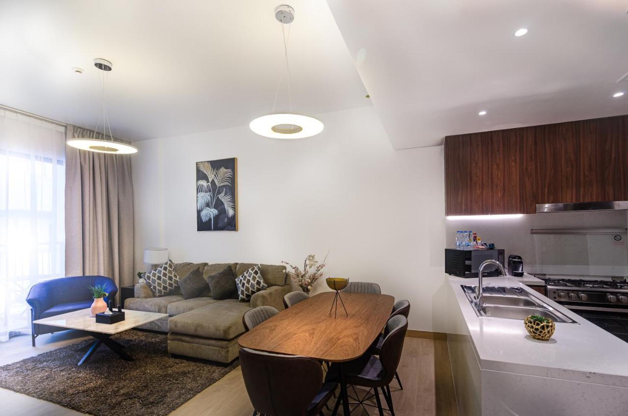 Outstanding New With Sea View In La Apartment