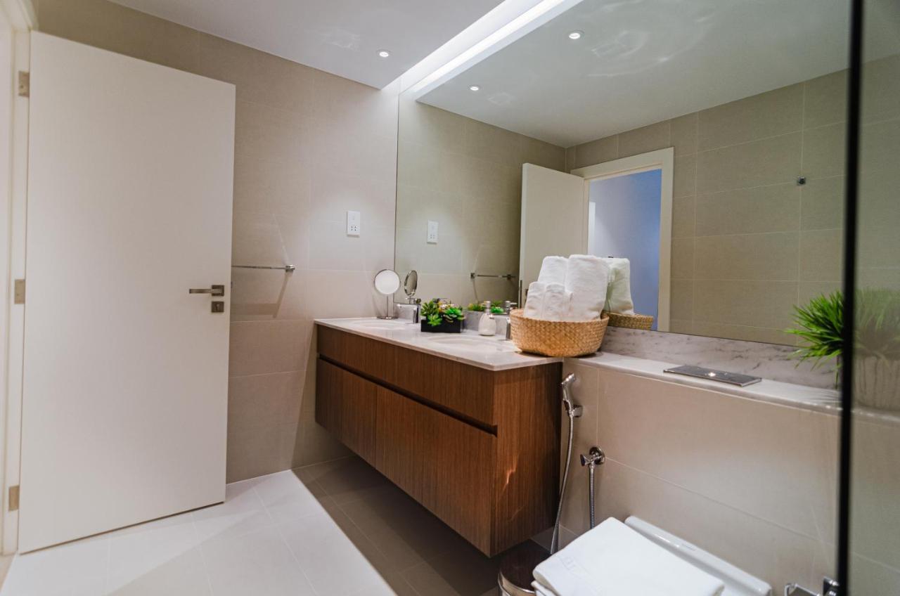 Outstanding New With Sea View In La Appartement *